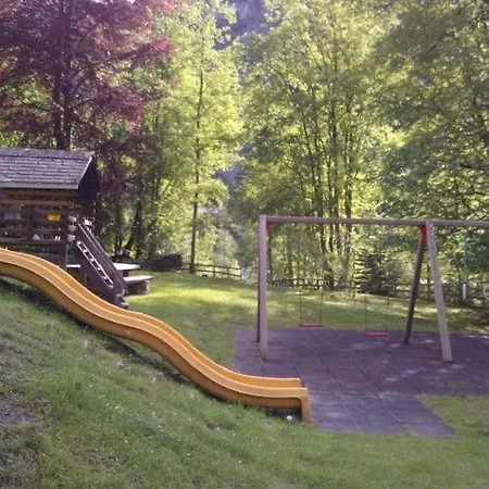 Beautiful Staubbach In A Charming * لوتربرونن