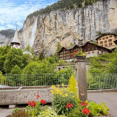 Lägenhet Beautiful Staubbach In A Charming Lauterbrunnen